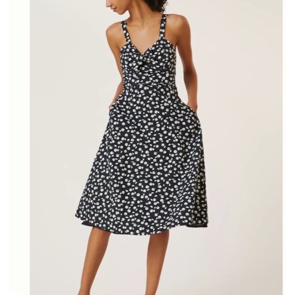 Anthropologie Maeve Cherry Cecilia Midi Dress Cherries - Picture 2 of 16